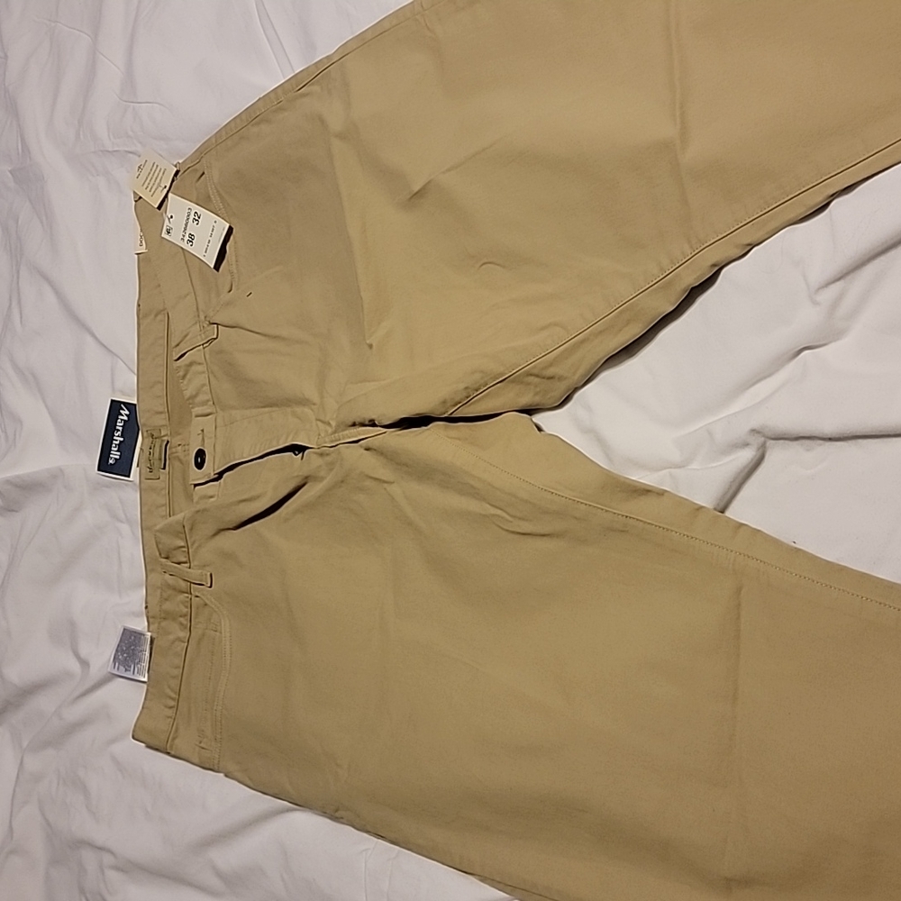Levi's Dockers khakis 38